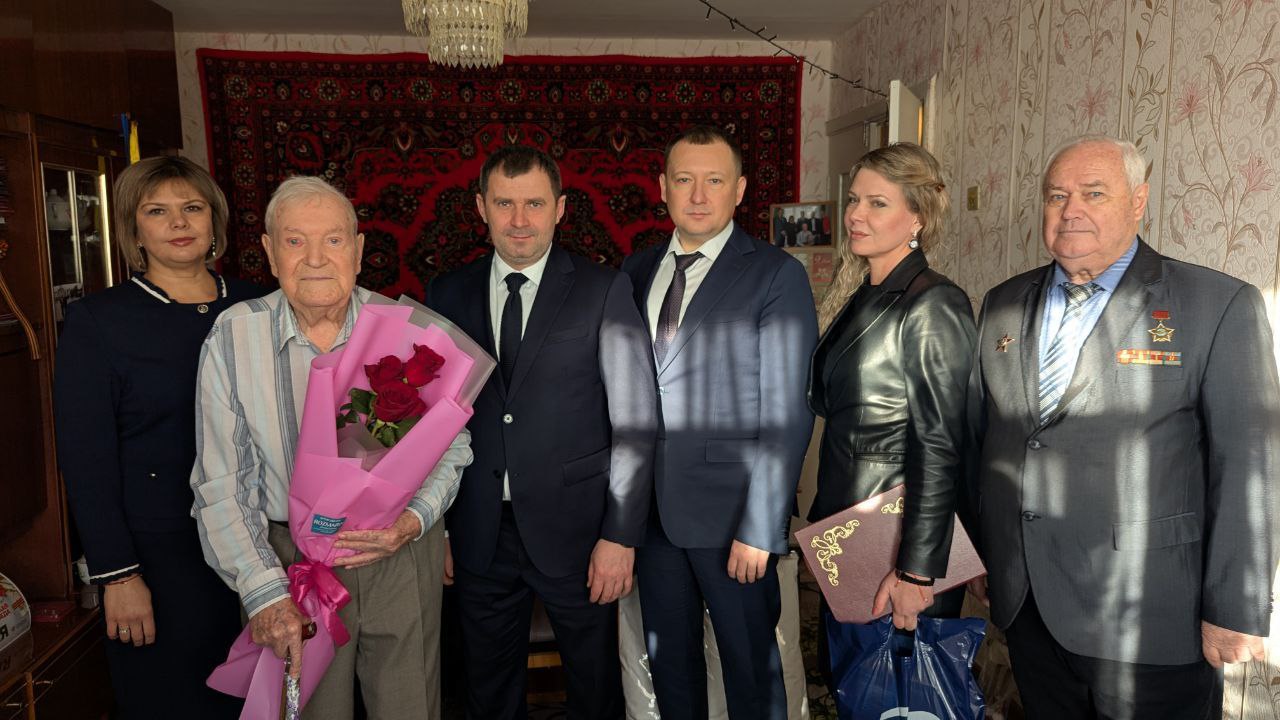 В болоте уничтожал врага: 100 лет исполнилось ветерану в Балакове